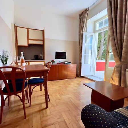 Villa Valdepian Apartments Savudrija Exteriér fotografie